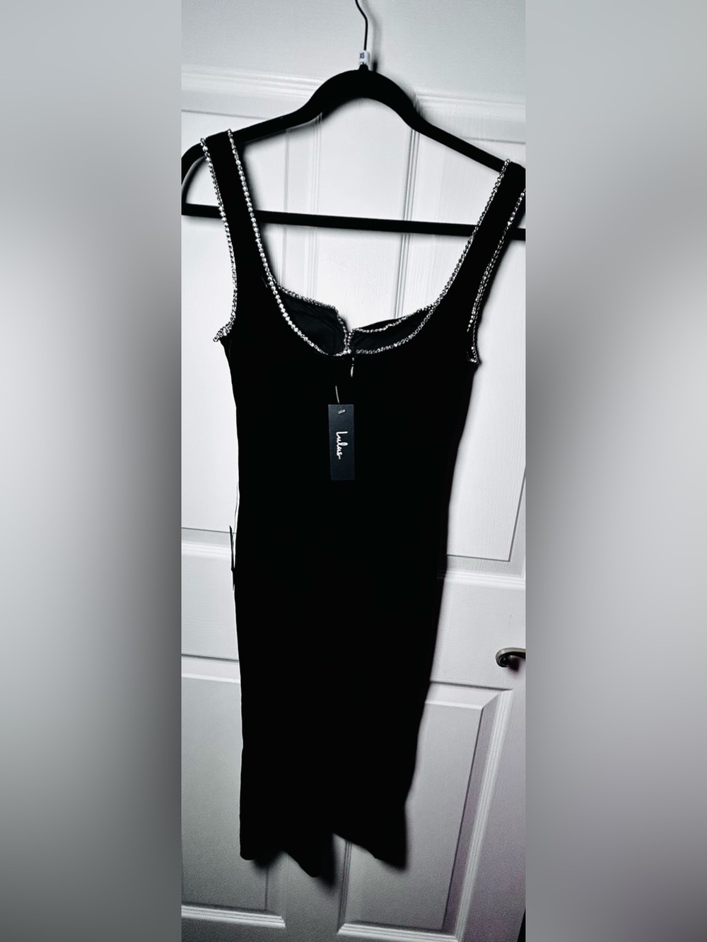 Lulus Posh Sparkle Black Velvet Rhinestone Notched Midi Dress Size XS New NWT - Picture 3 of 14
